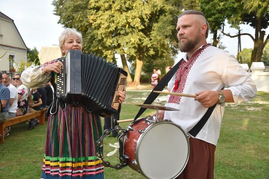 Gm. Włodawa. Kolacja u Pocieja - historyczny klimat i kulinarna uczta [GALERIA ZDJĘĆ]