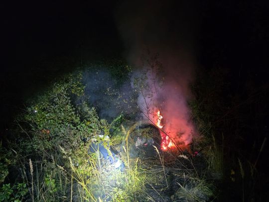 Pow. włodawski. Płonęły bele słomy, trawy i kompostownik [GALERIA ZDJĘĆ]