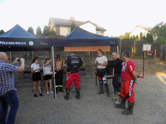 Gm. Izbica. Pożegnanie wakacji w Topoli. Była potańcówka i motocrossy