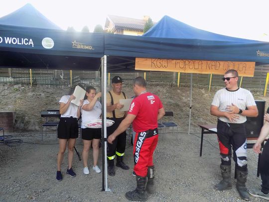 Gm. Izbica. Pożegnanie wakacji w Topoli. Była potańcówka i motocrossy