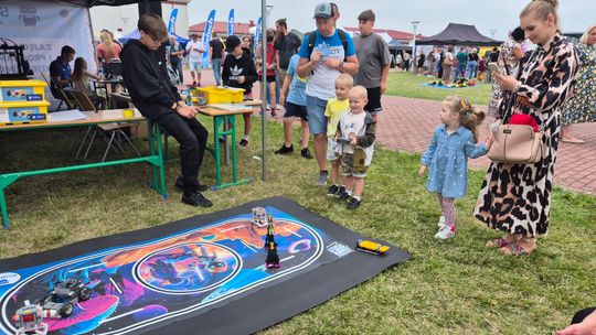 Chełm. Naukowy Piknik Rodzinny w kampusie PANS. To był dzień pełen nauki i zabawy [GALERIA ZDJĘĆ]