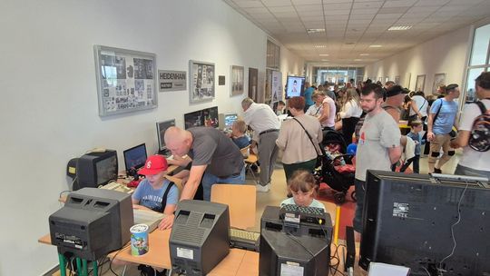 Chełm. Naukowy Piknik Rodzinny w kampusie PANS. To był dzień pełen nauki i zabawy [GALERIA ZDJĘĆ]