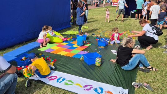 Chełm. Naukowy Piknik Rodzinny w kampusie PANS. To był dzień pełen nauki i zabawy [GALERIA ZDJĘĆ]