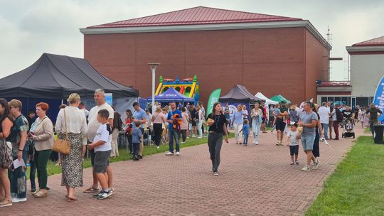 Chełm. Naukowy Piknik Rodzinny w kampusie PANS. To był dzień pełen nauki i zabawy [GALERIA ZDJĘĆ]