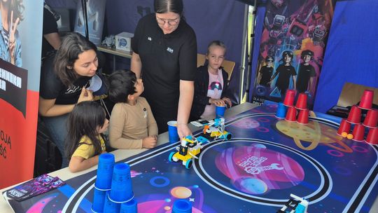 Chełm. Naukowy Piknik Rodzinny w kampusie PANS. To był dzień pełen nauki i zabawy [GALERIA ZDJĘĆ]