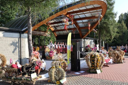 Dożynki powiatu chełmskiego 2025. Mieszkańcy dziękowali za plony cz. II [GALERIA ZDJĘĆ]