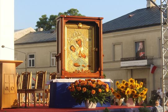 Uroczystości odpustowe w sanktuarium Matki Bożej Chełmskiej "Dziękujemy Ci Matko i Królowo" [GALERIA ZDJĘĆ]