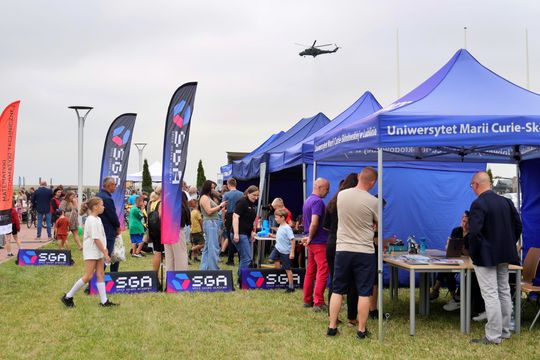 Chełm. Naukowy Piknik Rodzinny w kampusie PANS. To był dzień pełen nauki i zabawy [GALERIA ZDJĘĆ]