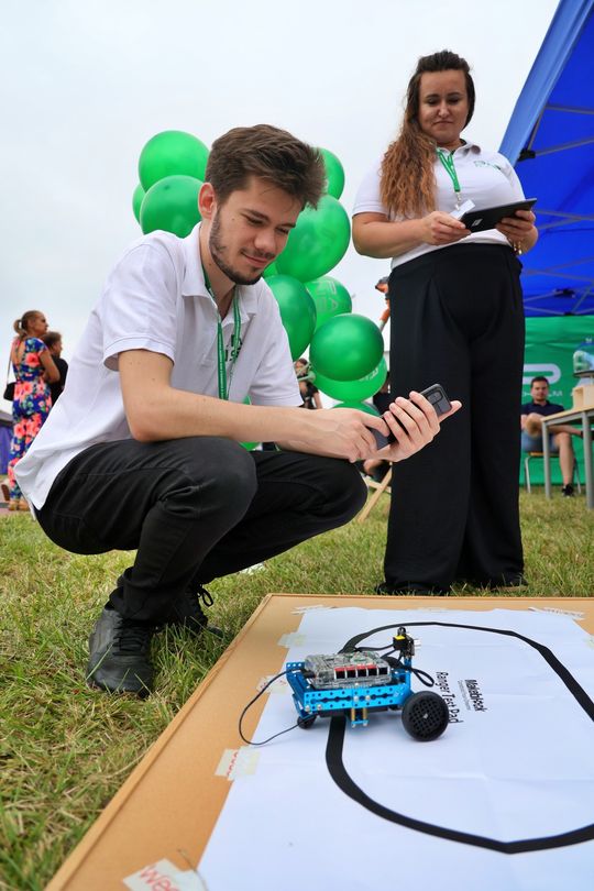 Chełm. Naukowy Piknik Rodzinny w kampusie PANS. To był dzień pełen nauki i zabawy [GALERIA ZDJĘĆ]