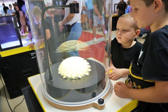 Chełm. Naukowy Piknik Rodzinny w kampusie PANS. To był dzień pełen nauki i zabawy [GALERIA ZDJĘĆ]