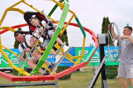 Chełm. Naukowy Piknik Rodzinny w kampusie PANS. To był dzień pełen nauki i zabawy [GALERIA ZDJĘĆ]
