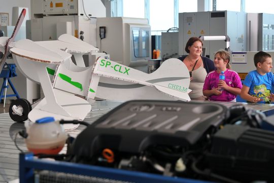 Chełm. Naukowy Piknik Rodzinny w kampusie PANS. To był dzień pełen nauki i zabawy [GALERIA ZDJĘĆ]