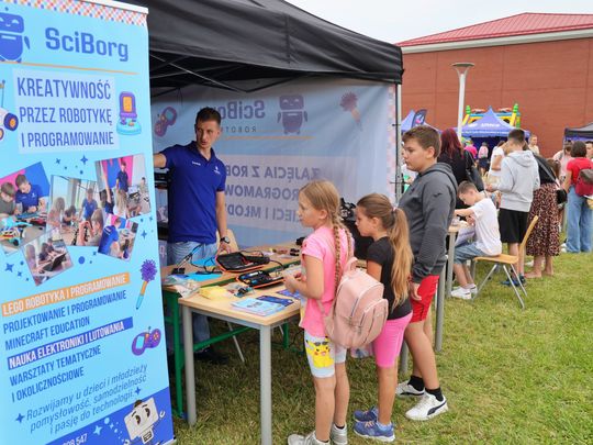 Chełm. Naukowy Piknik Rodzinny w kampusie PANS. To był dzień pełen nauki i zabawy [GALERIA ZDJĘĆ]