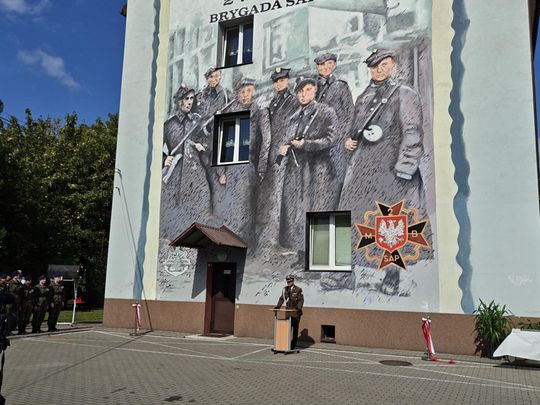 Odsłonięcie muralu poświęconego 2 Warszawskiej Brygadzie Saperów 