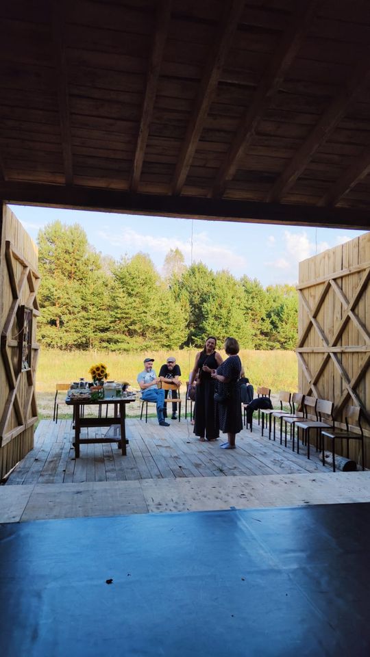 Wystawa fotografii w historycznej technice cyjanotypii - Zapisane w błękicie