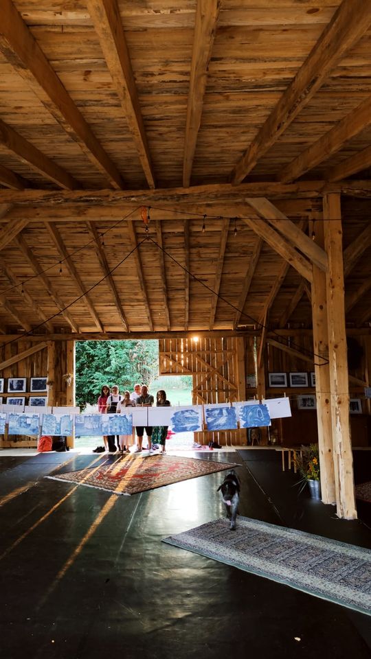 Wystawa fotografii w historycznej technice cyjanotypii - Zapisane w błękicie