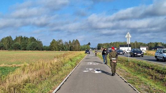 Gdzie spadły drony? W Czosnówce zlokalizowano pierwszy, w Wyrykach szczątki zniszczyły dach
