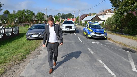 Gdzie spadły drony? W Czosnówce zlokalizowano pierwszy, w Wyrykach szczątki zniszczyły dach
