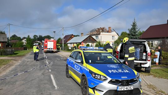 Gdzie spadły drony? W Czosnówce zlokalizowano pierwszy, w Wyrykach szczątki zniszczyły dach