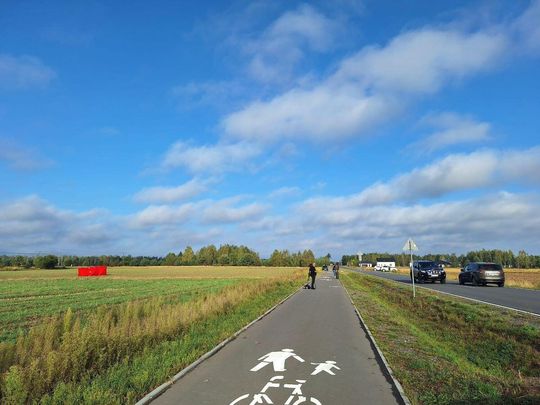 Gdzie spadły drony? W Czosnówce zlokalizowano pierwszy, w Wyrykach szczątki zniszczyły dach