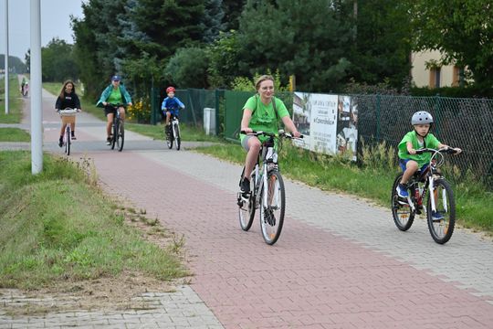 Włodawa. Odsłonięcie muralu „Braci Niezłomnych” i ekopiknik 