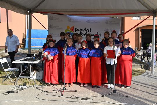 Włodawa. Odsłonięcie muralu „Braci Niezłomnych” i ekopiknik 