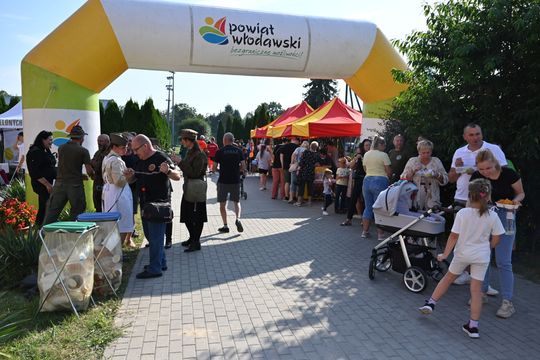 Włodawa. Odsłonięcie muralu „Braci Niezłomnych” i ekopiknik 