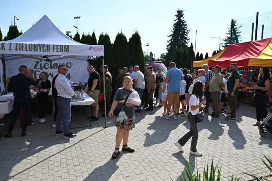 Włodawa. Odsłonięcie muralu „Braci Niezłomnych” i ekopiknik 