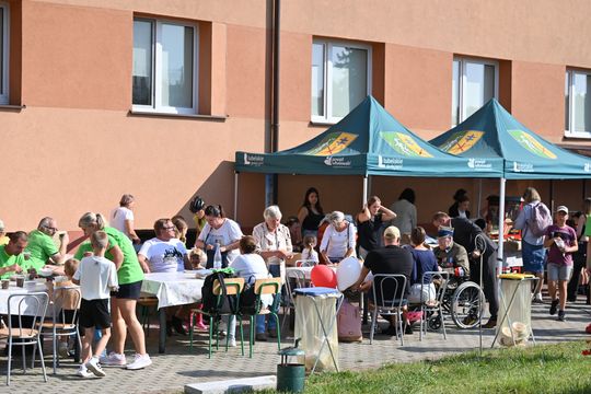 Włodawa. Odsłonięcie muralu „Braci Niezłomnych” i ekopiknik 