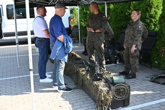 Włodawa. Odsłonięcie muralu „Braci Niezłomnych” i ekopiknik 