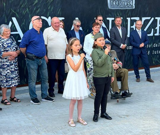 Włodawa. Odsłonięcie muralu „Braci Niezłomnych” i ekopiknik 