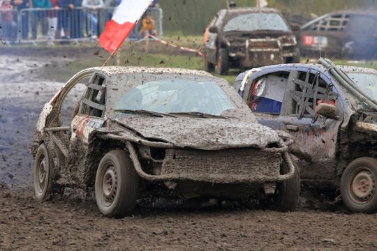 Wrak Race Włodawa. 8. edycja popularnego wyścigu na Błoniach w Orchówku [GALERIA ZDJĘĆ]