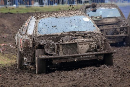 Wrak Race Włodawa. 8. edycja popularnego wyścigu na Błoniach w Orchówku [GALERIA ZDJĘĆ]