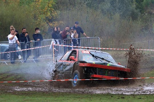 Wrak Race Włodawa. 8. edycja popularnego wyścigu na Błoniach w Orchówku [GALERIA ZDJĘĆ]