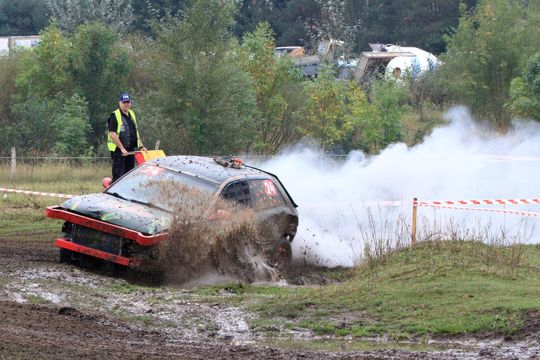 Wrak Race Włodawa. 8. edycja popularnego wyścigu na Błoniach w Orchówku [GALERIA ZDJĘĆ]