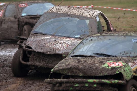 Wrak Race Włodawa. 8. edycja popularnego wyścigu na Błoniach w Orchówku [GALERIA ZDJĘĆ]