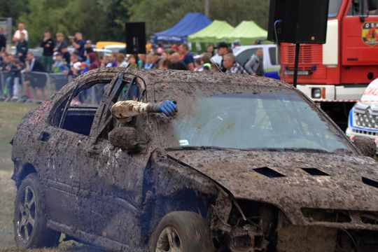 Wrak Race Włodawa. 8. edycja popularnego wyścigu na Błoniach w Orchówku [GALERIA ZDJĘĆ]
