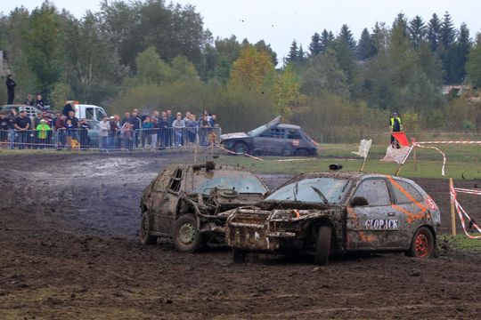 Wrak Race Włodawa. 8. edycja popularnego wyścigu na Błoniach w Orchówku [GALERIA ZDJĘĆ]