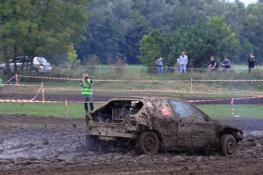 Wrak Race Włodawa. 8. edycja popularnego wyścigu na Błoniach w Orchówku [GALERIA ZDJĘĆ]