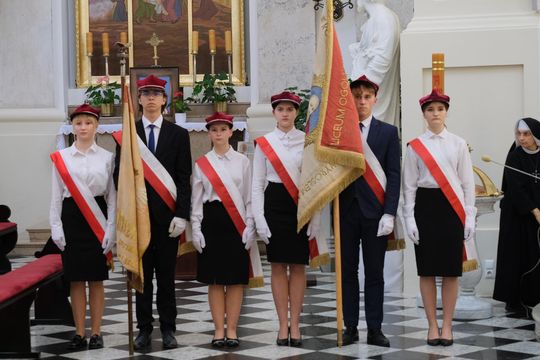 XI Zjazd Czarniecczyków w I LO w Chełmie - uroczysta msza św. cz. I [GALERIA ZDJĘĆ]