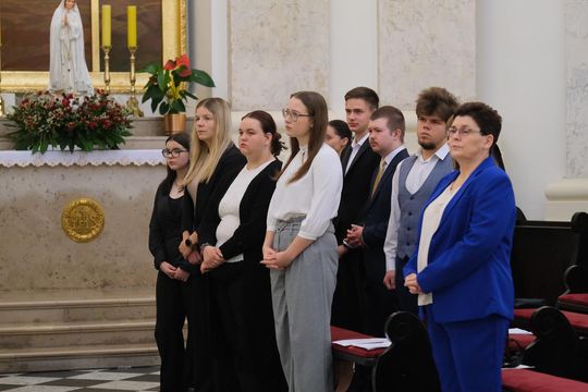 XI Zjazd Czarniecczyków w I LO w Chełmie - uroczysta msza św. cz. I [GALERIA ZDJĘĆ]