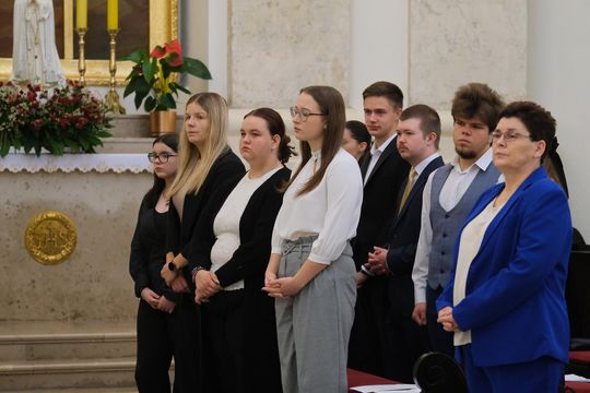 XI Zjazd Czarniecczyków w I LO w Chełmie - uroczysta msza św. cz. I [GALERIA ZDJĘĆ]