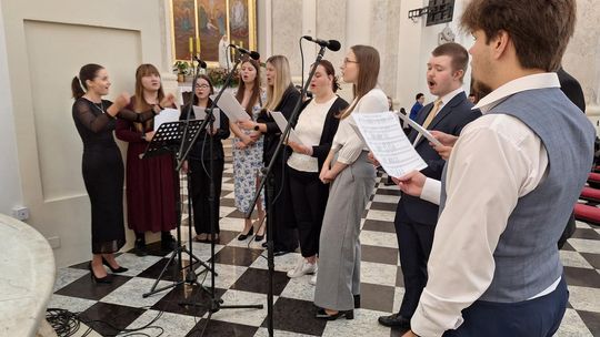 XI Zjazd Czarniecczyków w I LO w Chełmie - uroczysta msza św. cz. II [GALERIA ZDJĘĆ]