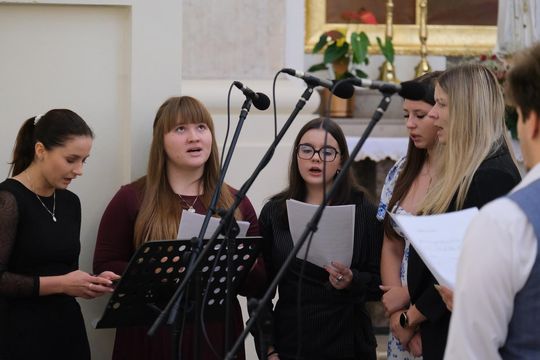 XI Zjazd Czarniecczyków w I LO w Chełmie - uroczysta msza św. cz. II [GALERIA ZDJĘĆ]