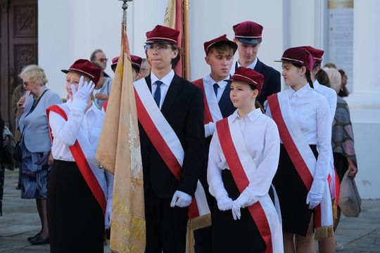 XI Zjazd Czarniecczyków w I LO w Chełmie - uroczysta msza św. cz. II [GALERIA ZDJĘĆ]