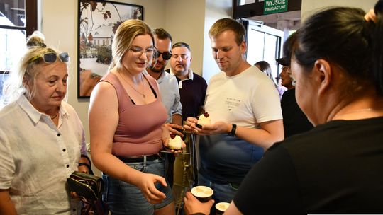 Krasnystaw. Kawiarnia 'Dworek" oficjalnie otwarta [GALERIA ZDJĘĆ]