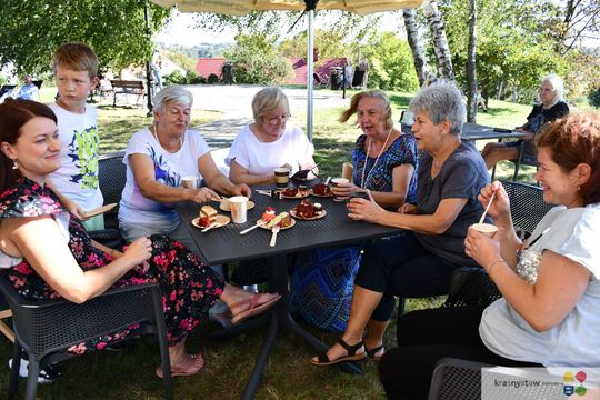 Krasnystaw. Kawiarnia 'Dworek" oficjalnie otwarta [GALERIA ZDJĘĆ]