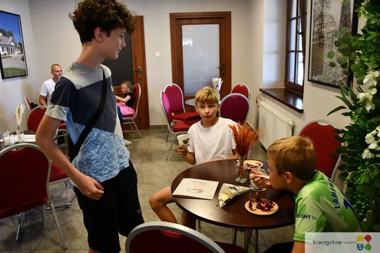 Krasnystaw. Kawiarnia 'Dworek" oficjalnie otwarta [GALERIA ZDJĘĆ]