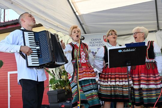 Radosne Święto Pieczonego Ziemniaka w Wólce Kańskiej [GALERIA ZDJĘĆ]