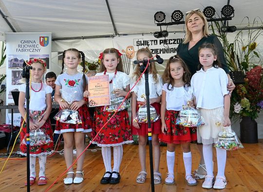 Radosne Święto Pieczonego Ziemniaka w Wólce Kańskiej [GALERIA ZDJĘĆ]